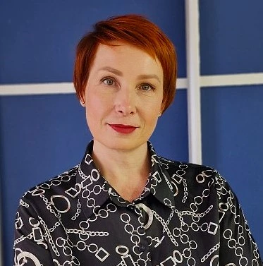 Анна Зверева