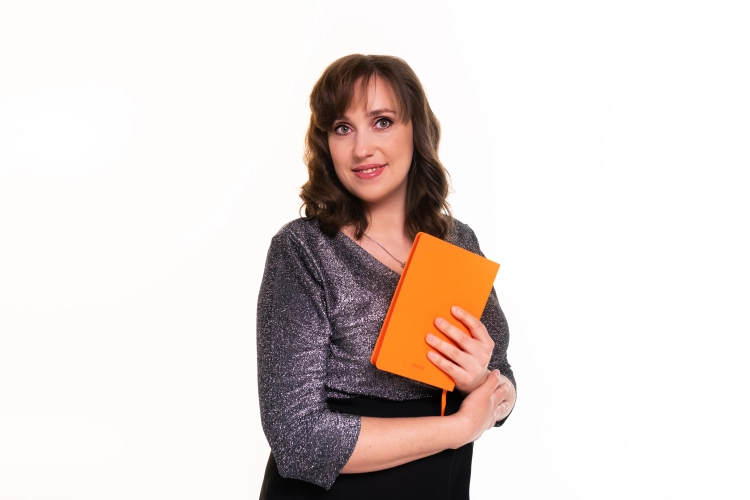Ирина Плотникова